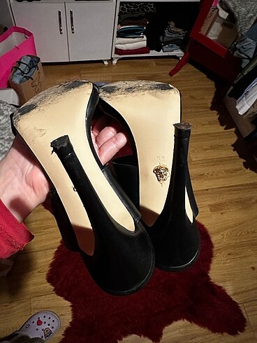 35 Beden siyah Renk Versace ince topuklu terlik