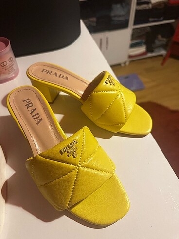 Prada Prada Terlik