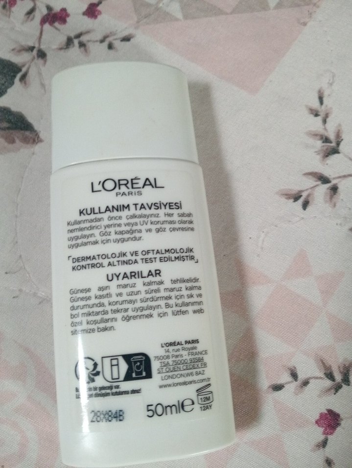 L'Oréal Revitalift SPF 50 Güneş Koruyucu - Görsel 2