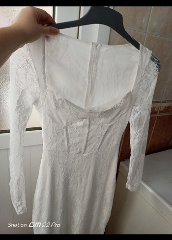 BEYAZ DANTELLİ ÖZEL GÜN ELBİSESİ - Görsel 2