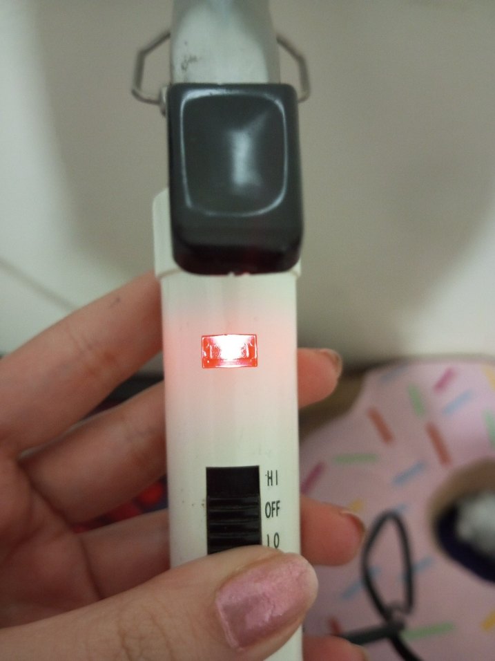 Beyaz Gri Saç Maşası - Görsel 3