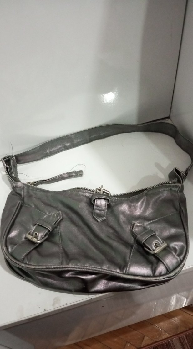 Gri Deri Tokalı Kadın Çanta - Görsel 2