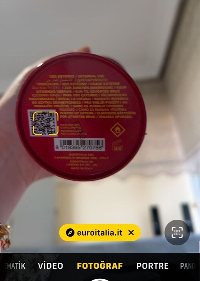 Versace Red Jeans Orijinal Parfüm - Görsel 4