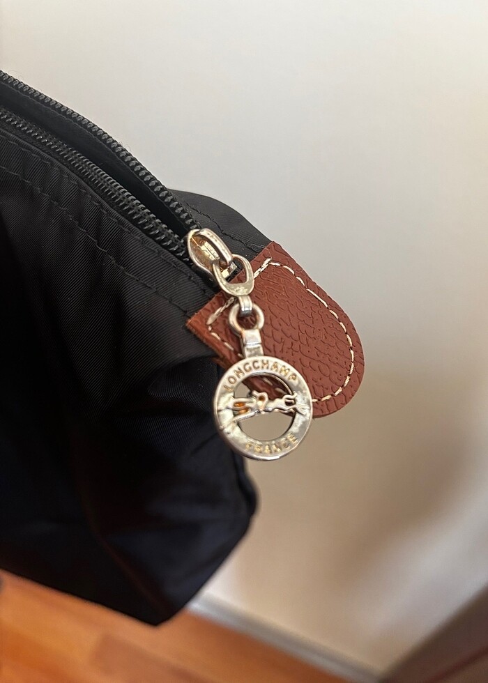 LongChamp Siyah Çanta - Görsel 4