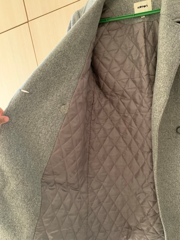 Gri Düğmeli Kaban - Görsel 4