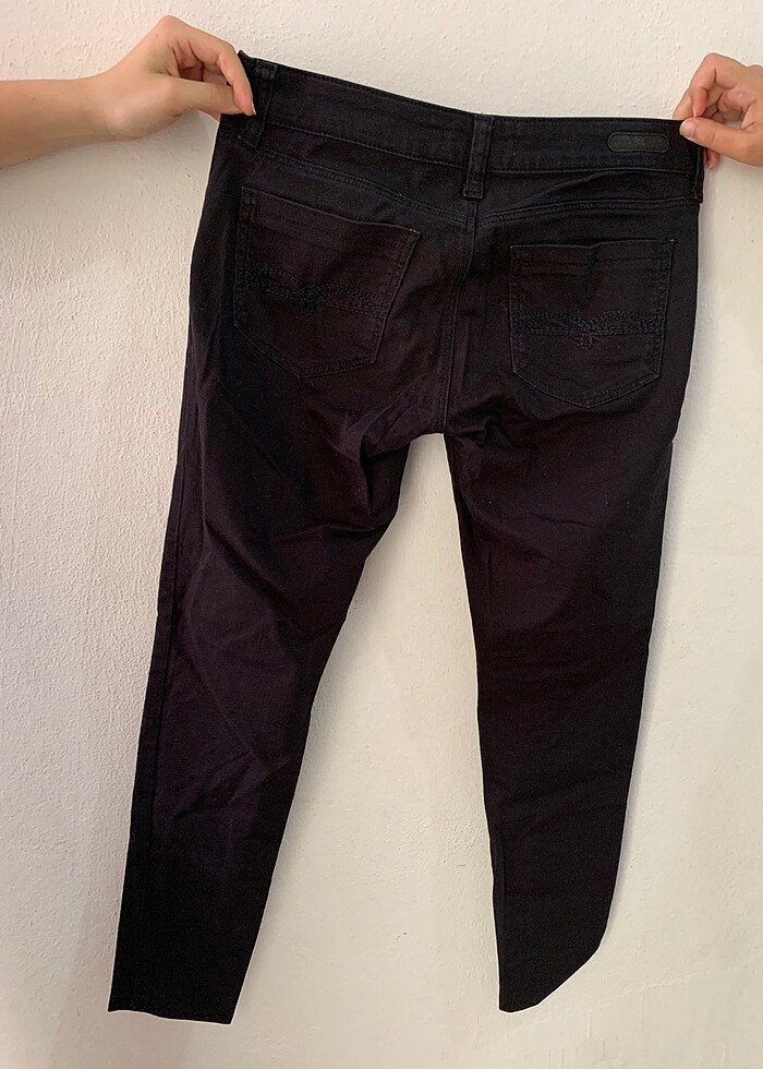 Siyah pantolon - Görsel 2