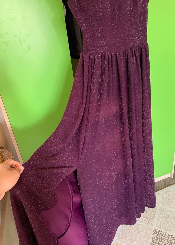 Uzun mor ışıltılı elbise - Görsel 2