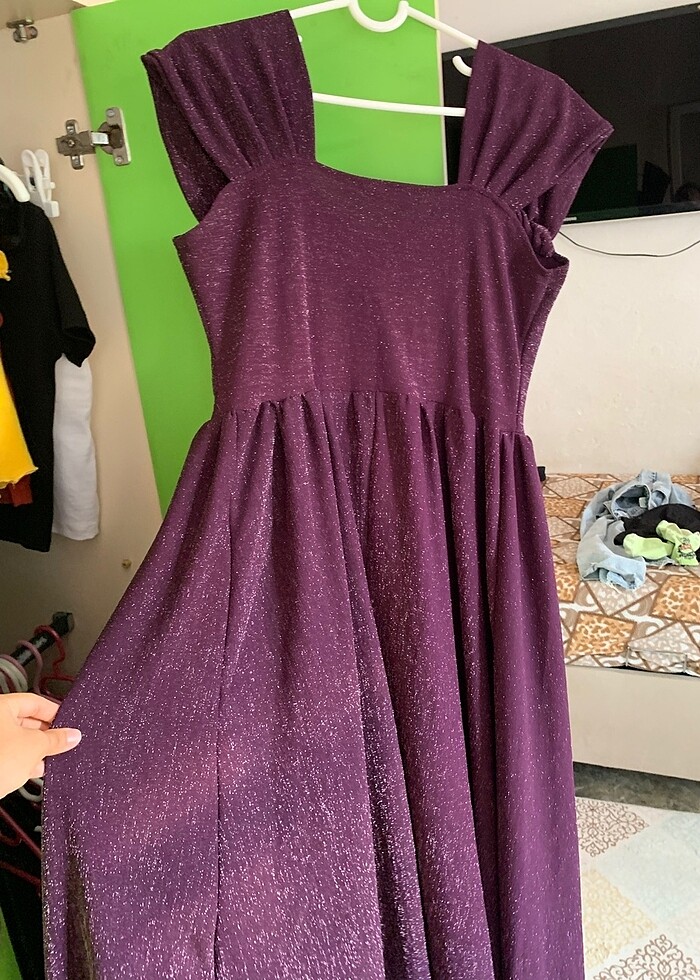 Uzun mor ışıltılı elbise - Görsel 3