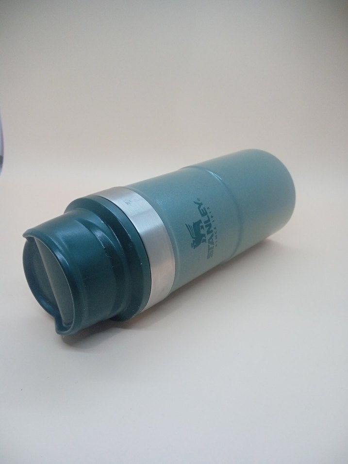 Stanley Klasik Trigger-Action 0.354 lt Termos Bardak - Görsel 2