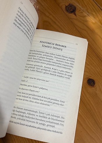 Ata ile Latife Hanımefendi Romanı - Görsel 2