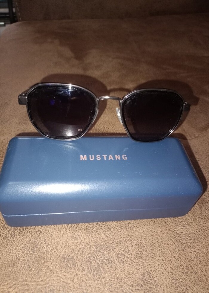 Mustang güneş gözlüğü - Görsel 4