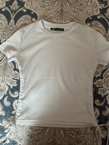 Zara T-shirt