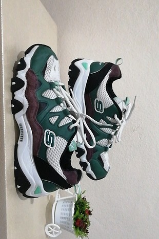skechers 
