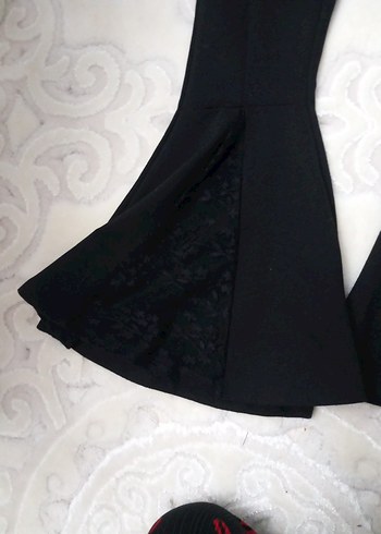 8 Yaş Beden Kadın Siyah Volanlı Geniş Paça Pantolon
