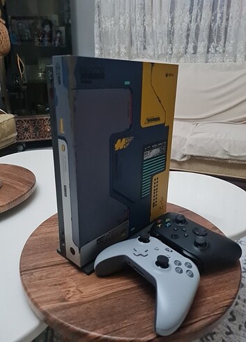 XBOX ONE X CYBERPUNK EDİTİON 