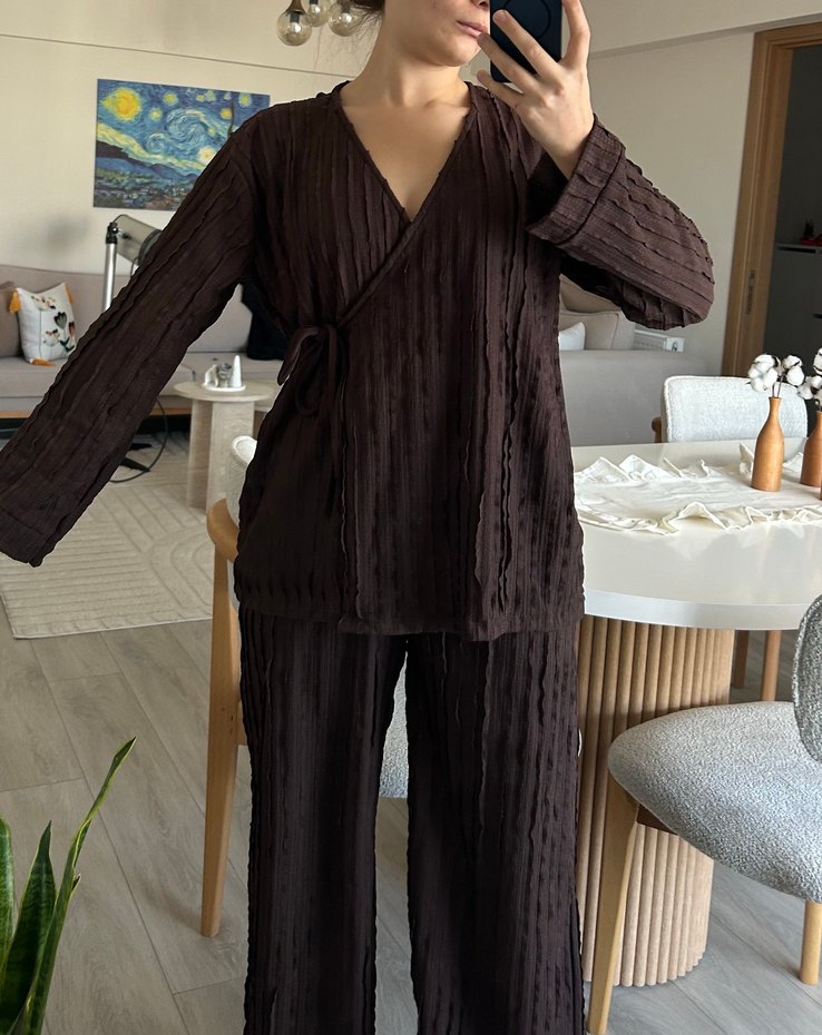 Kadın Kahverengi Pilili Bol Keten Pantolon - Görsel 2