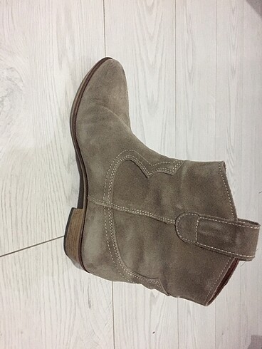 38 Beden Divaress bej rengi bot 38 numara