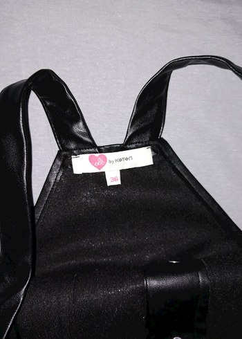 Düğmeli Siyah Deri Kısa Kadın Tulum - Görsel 3