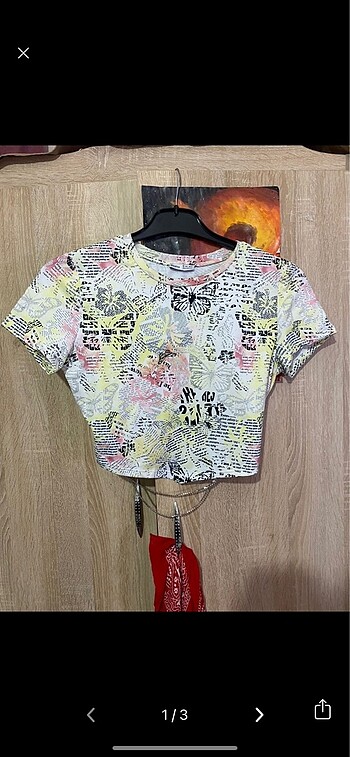 Bershka taşlı crop
