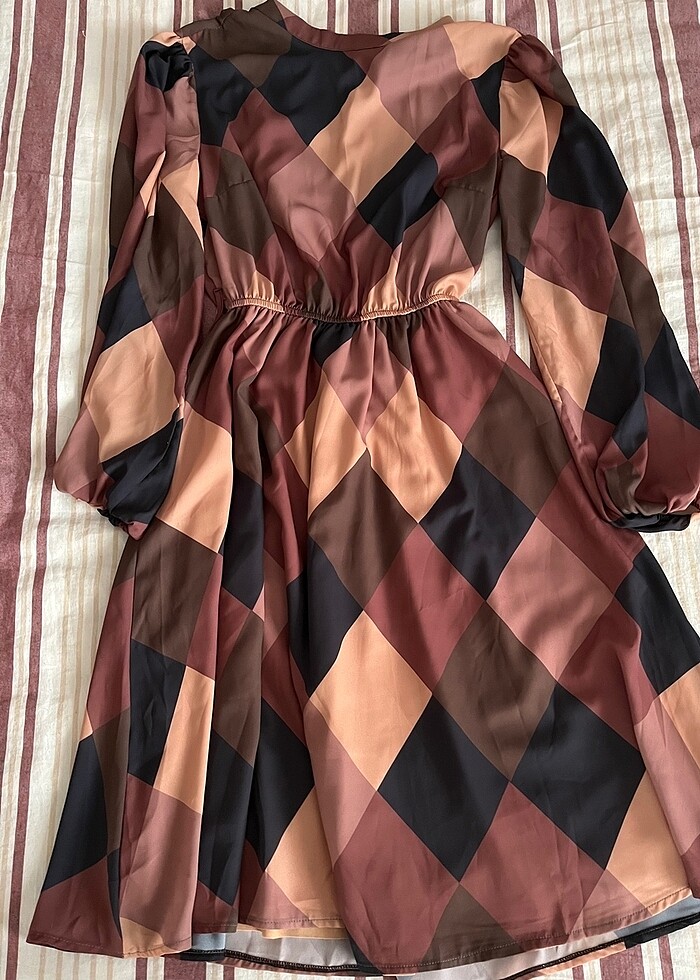 Trendyol elbise - Görsel 2