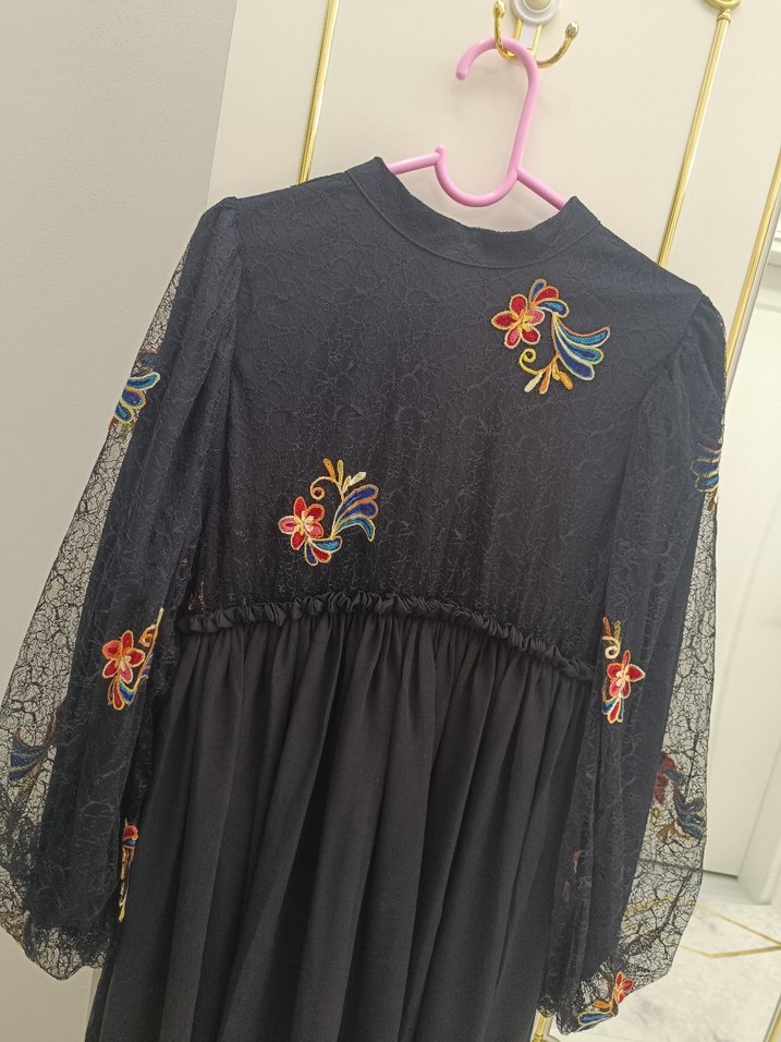 Boncuk İşlemeli Uzun Siyah Bohem Elbise - Görsel 2