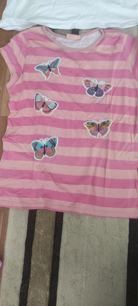 Beyaz Baskılı Kız Tişörtü, Kısa Kollu, Bol Kesim - Görsel 2