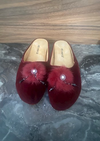 Bordo Kürklü Kadın Terlik Muya
