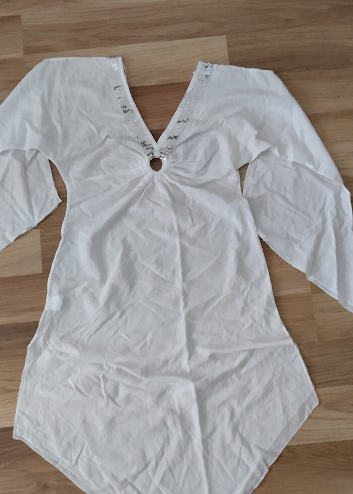 Yeni Beyaz Pul Detaylı Plaj Elbisesi - Görsel 4