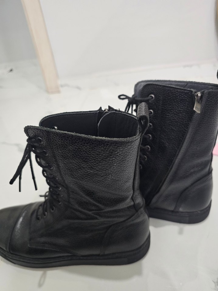 erkek bot - Görsel 3