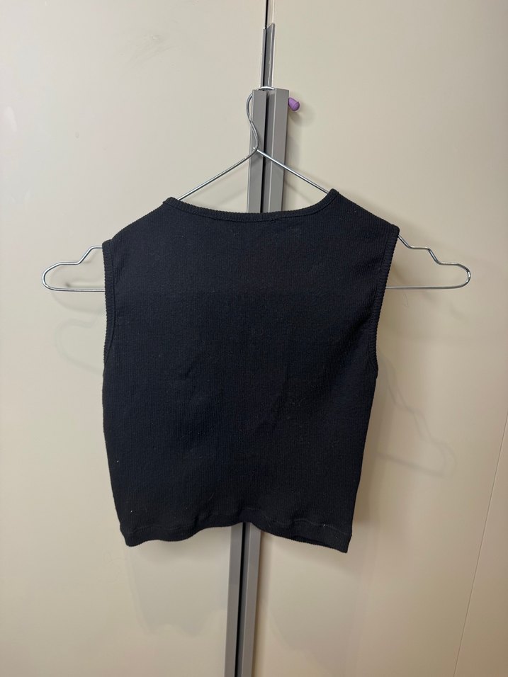 Siyah Asimetrik Yaka Crop Top - Görsel 3