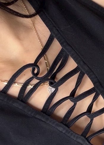 Siyah V Yakalı Kadın Denim Atlet - Görsel 3