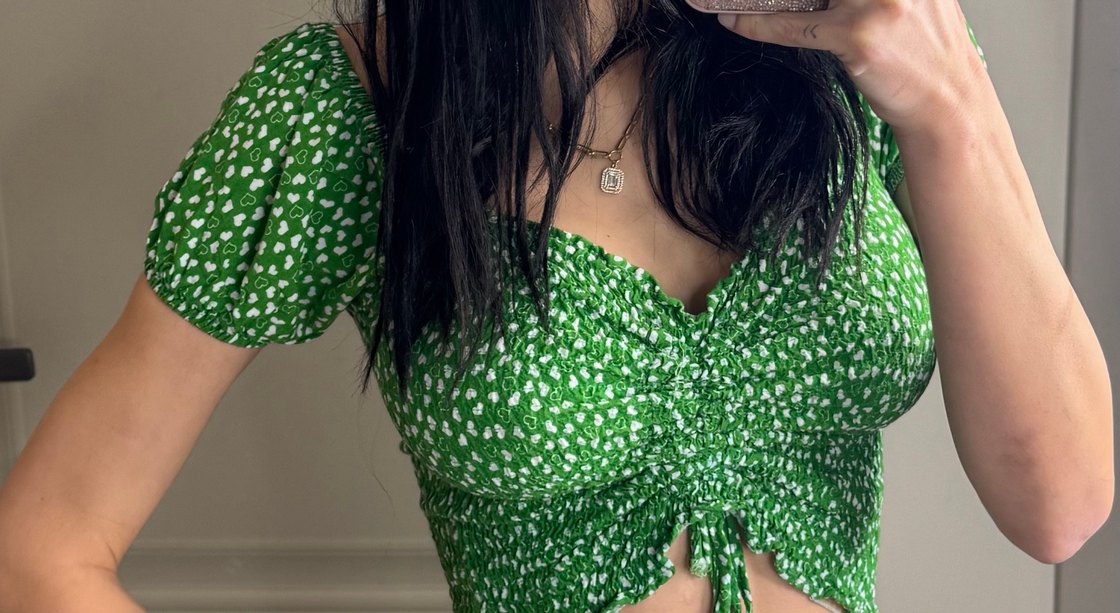 Yeşil Büzgülü Mini Straplez Bluz - Görsel 4