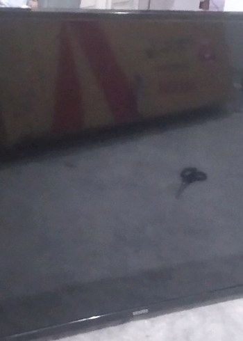 43 İnç 109 ekran QLED 4K Ultra HD Vestel Smart tv - Görsel 2