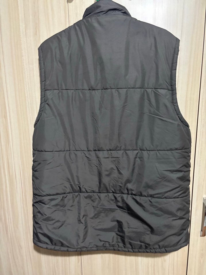 Gri Fermuarlı Erkek Yelek - Görsel 4