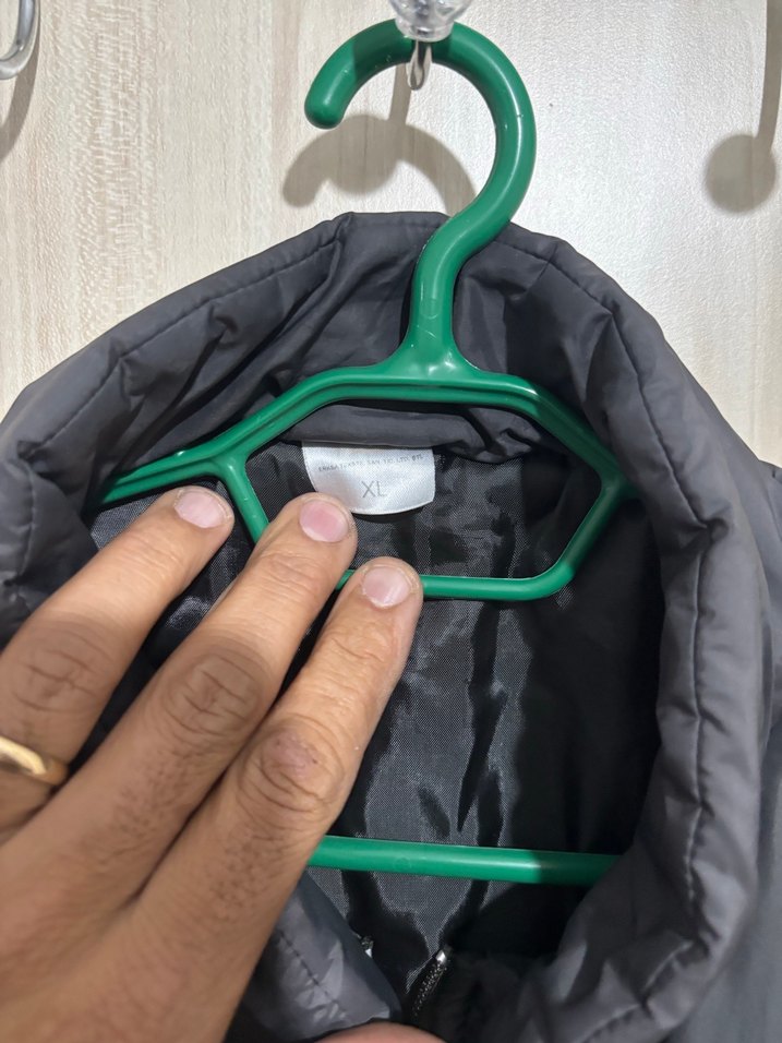 Gri Fermuarlı Erkek Yelek - Görsel 3