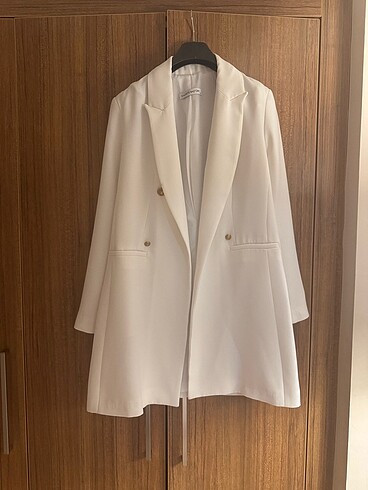 Beyaz Ara Boy Blazer