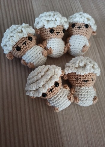 Beden El Yapımı Beyaz Kuzu Peluş Oyuncak