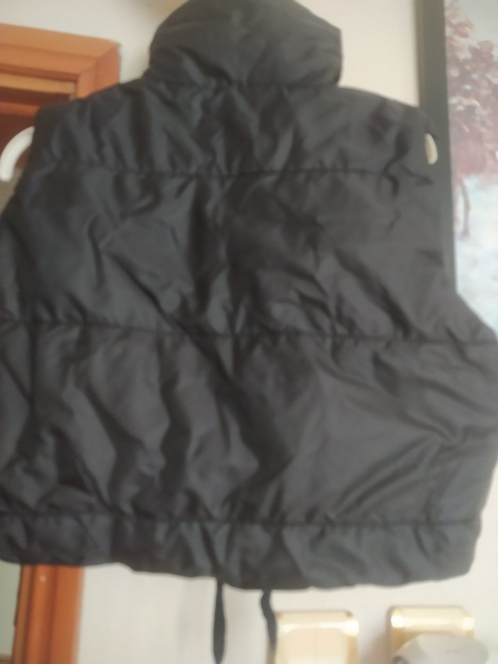 Siyah Fermuarlı Yüksek Yakalı Kadın Yelek - Görsel 2