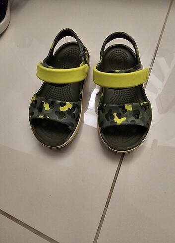 18 Beden Crocs sandalet
