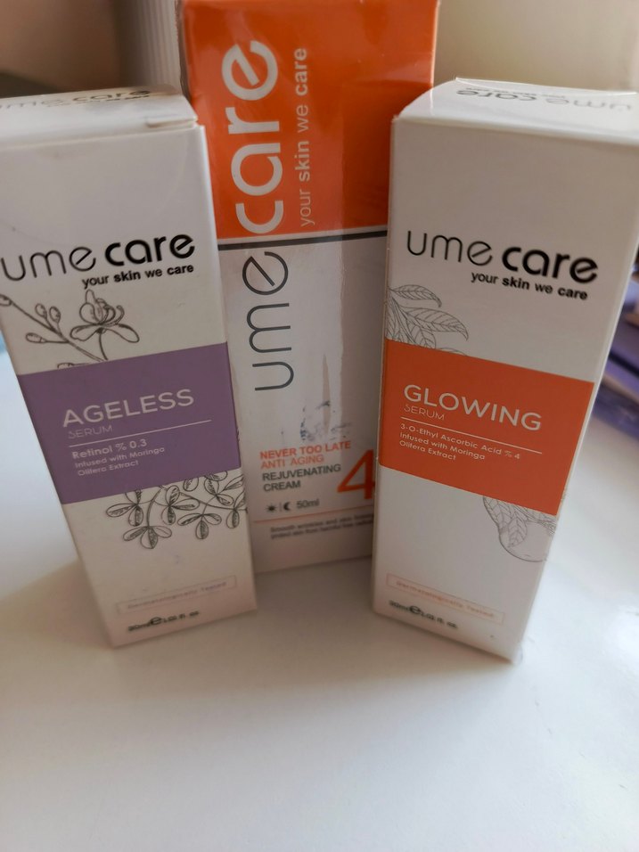 Ume Care Glow ve Ageless Cilt Bakım Seti - Görsel 2