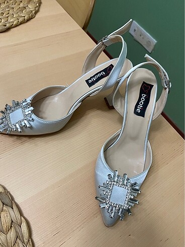 38 Beden gri Renk Şık stiletto