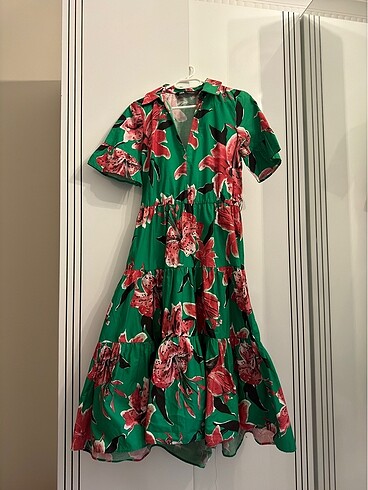 Zara Çiçek Desenli Elbise - Görsel 5