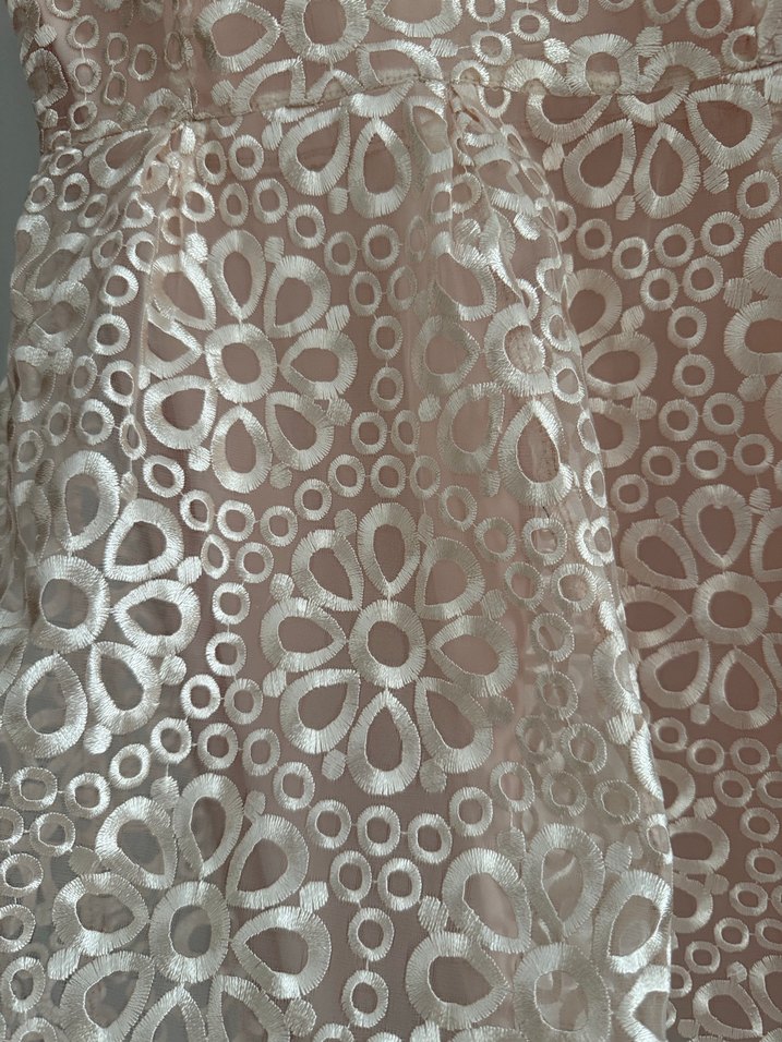 İşleme Detaylı Kısa Elbise - Görsel 4