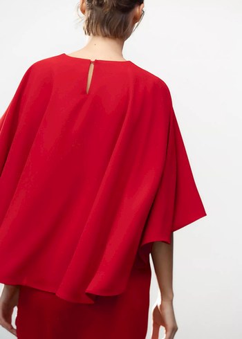 Zara Kısa Kırmızı Pelerin Elbise - Görsel 3