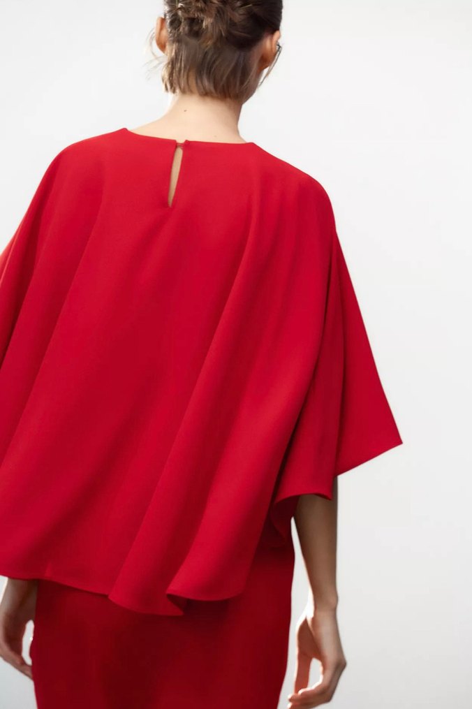 Zara Kısa Kırmızı Pelerin Elbise - Görsel 3