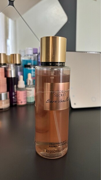 Orijinal Victoria secret bare vanilya