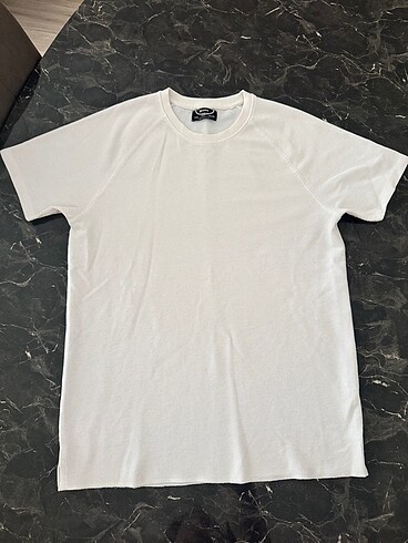 Bershka L Beden Erkek T-shirt