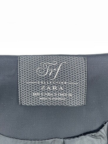 s Beden siyah Renk Zara Blazer %70 İndirimli.