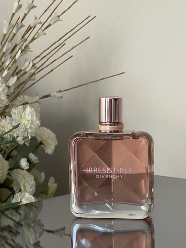 GIVENCHY Irresistible