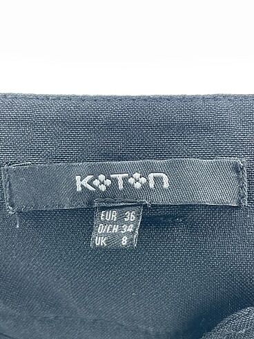36 Beden siyah Renk Koton Düz Kesim %70 İndirimli.